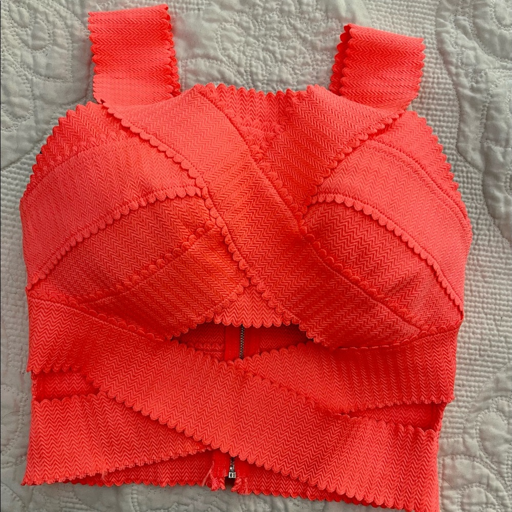 Coral pink stretchy cropped bandage top w zipper nwot Sexy by Lulumari